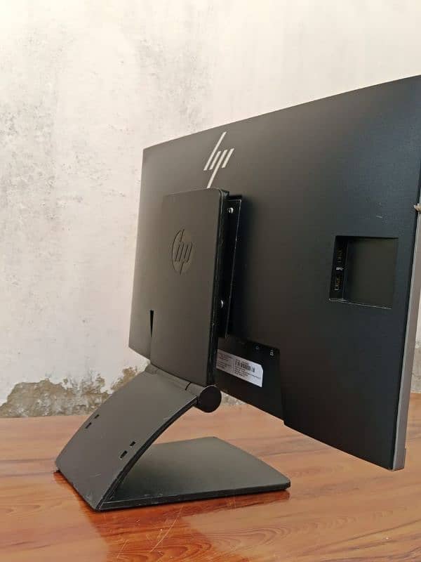 HP Border less LCD For Sale in Sargodha 10/10 4