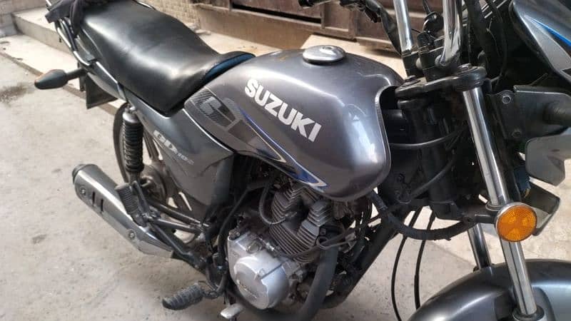 sazuki 110 all dacomet celar koi kisi kisam ka km b ni hona . 3