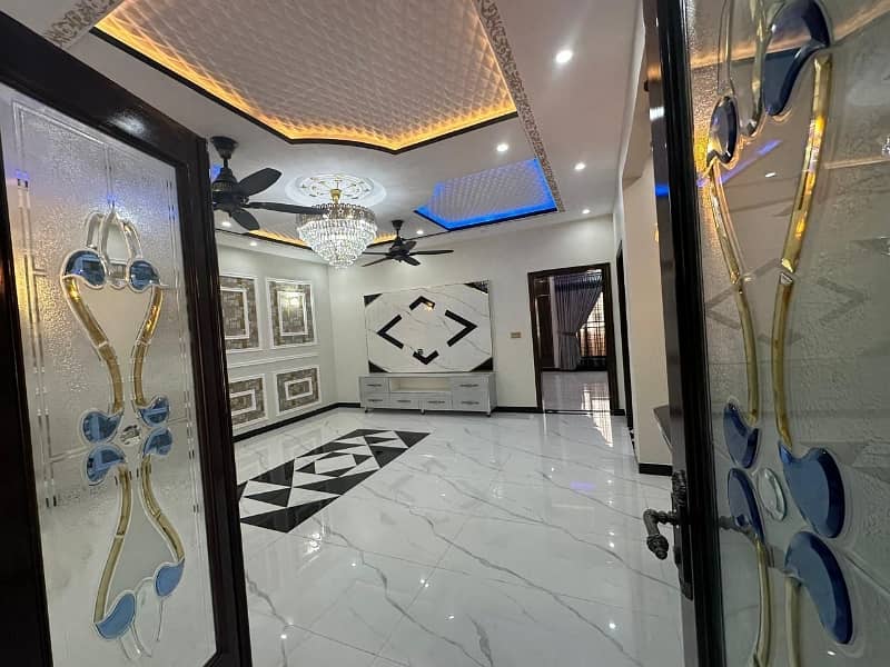 Perfect Prime Location 10 Marla House In Bismillah Housing Scheme - Ali Block For sale 17