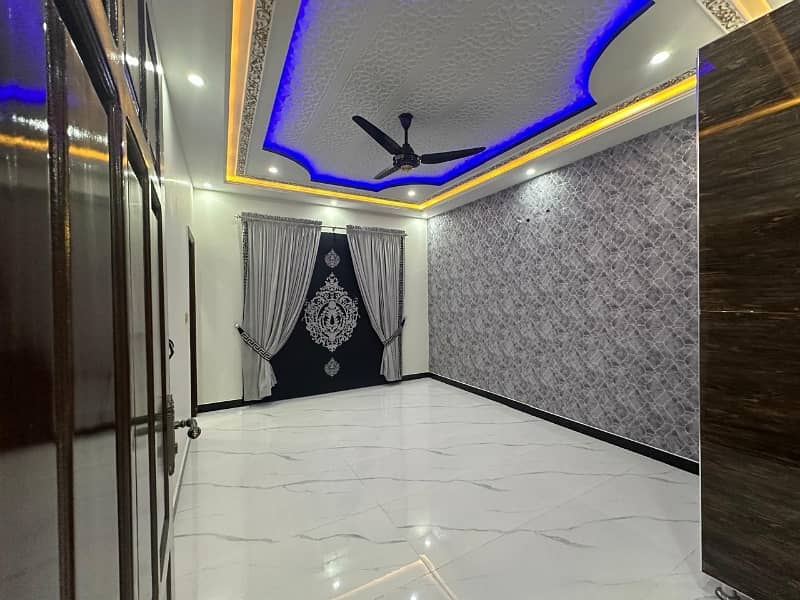 Perfect Prime Location 10 Marla House In Bismillah Housing Scheme - Ali Block For sale 25