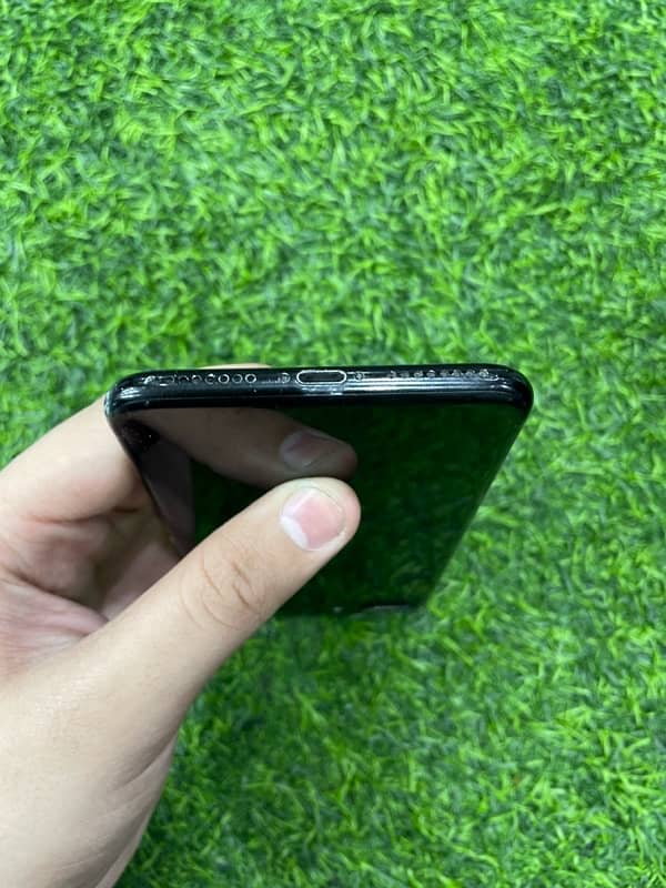 IPHONE 7 PLUS PTA 256 GB 2