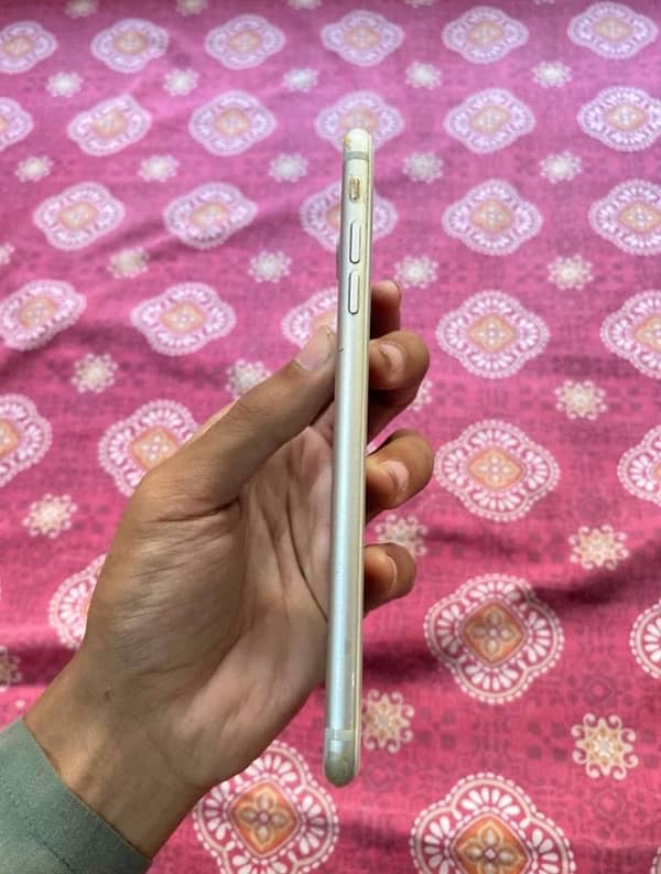 IPhone 7 Plus 128 GB PTA APPROVED 4