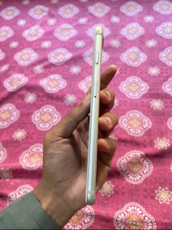 IPhone 7 Plus 128 GB PTA APPROVED 5