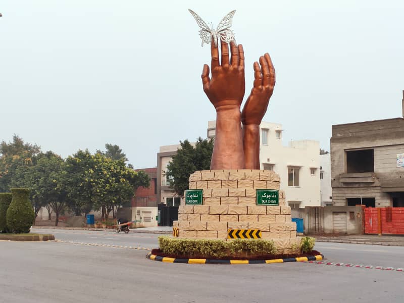 08 MARLA ALL DUES CLEAR PLOT FOR SALE IN SOUTHERN BLOCK PH-1 BAHRIA ORCHARD. 18