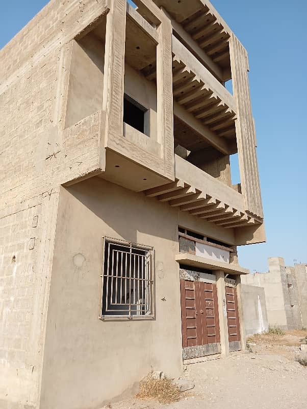 House Sized 120 Square Feet Available In Gulshan-e-Roomi 3