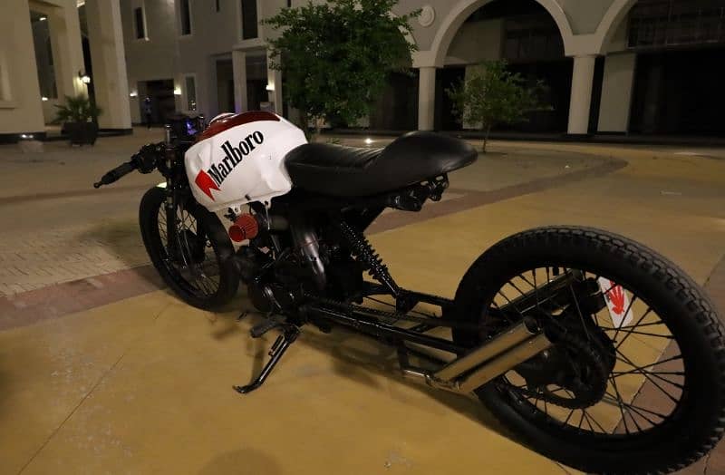 Honda CD 70 extended drag build 4