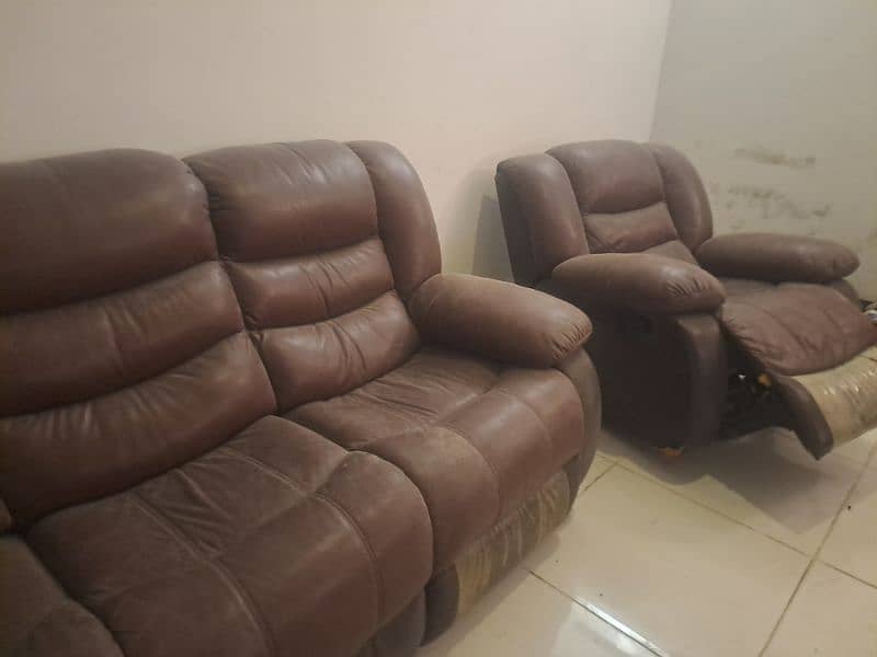 Imported 7 seater reckline sofa 0