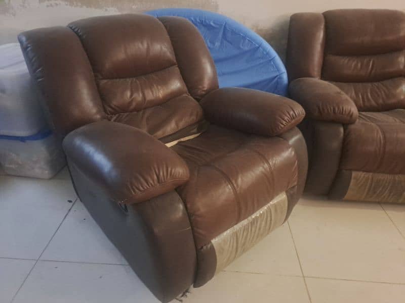 Imported 7 seater reckline sofa 5