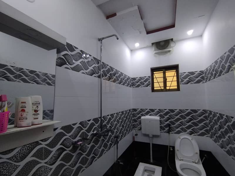 8 Marla Corner House available for sale in DHA Rehbar phase 1 4