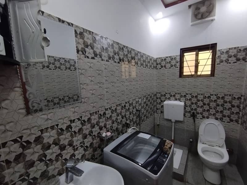 8 Marla Corner House available for sale in DHA Rehbar phase 1 15