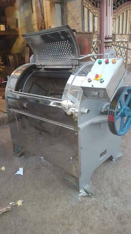 Industreal Washing Plant Laundry Machines. Tumble dryer. Spinner 18