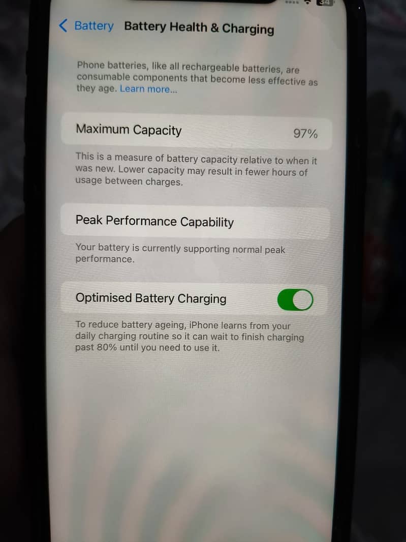 Apple iPhone XR 7