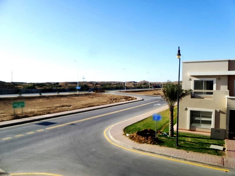 Get Your Hands On House In Karachi Best Area 1