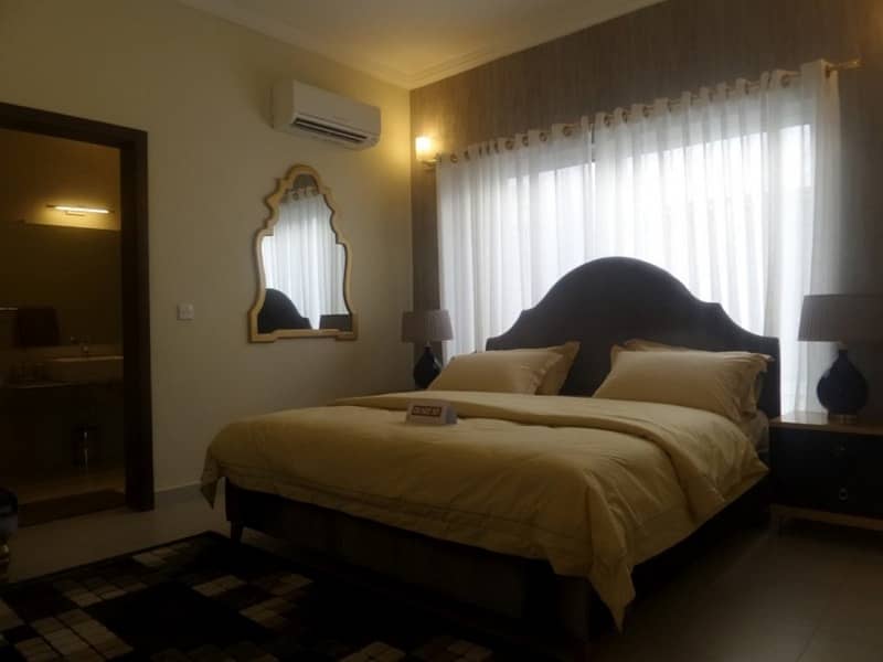 Get Your Hands On House In Karachi Best Area 39