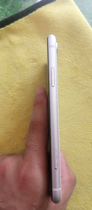 iphone XR non PTA jv 10/10 condition water pack phone battery health87 2