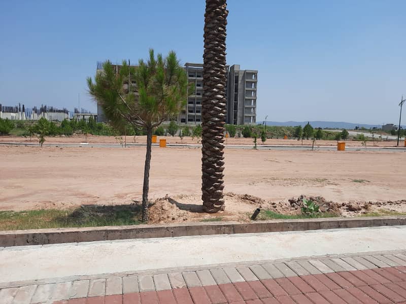 Sector J 8 Marla New Deal Full Payment Open Form Plots For Sale 3