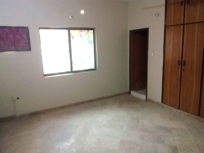 200 Yards Rear House Available For Sale In Block 1 Clifton 7