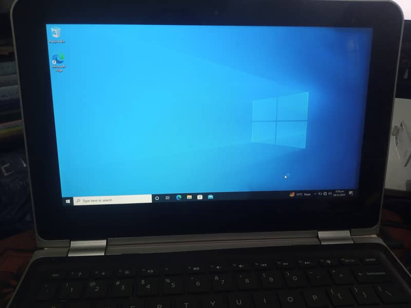 HP Pavilion 6th Gen x360 10