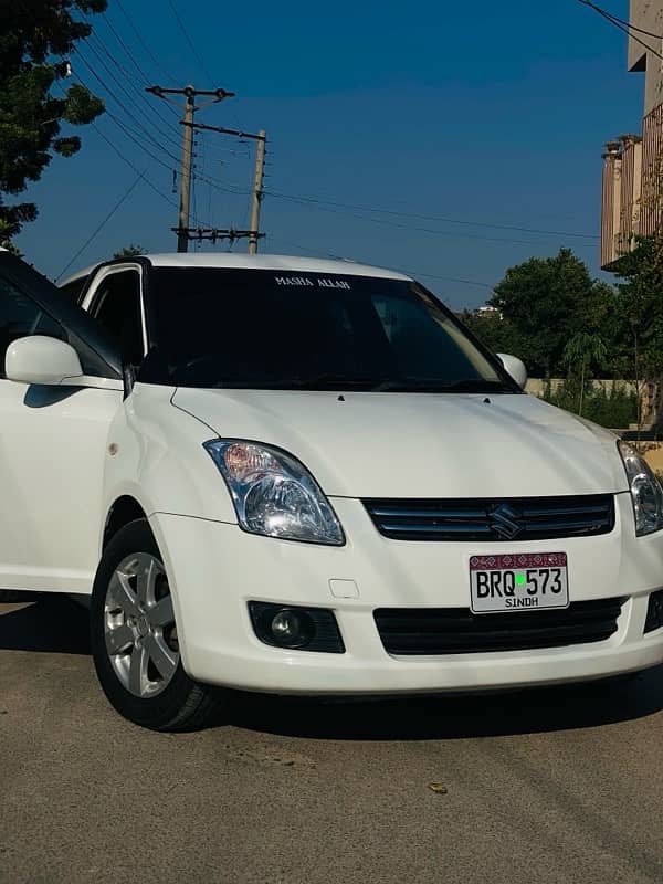 Suzuki Swift 2020 DLX NAVIGATION 0