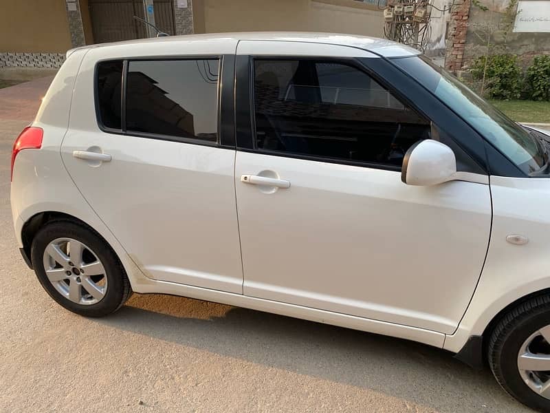 Suzuki Swift 2020 DLX NAVIGATION 2