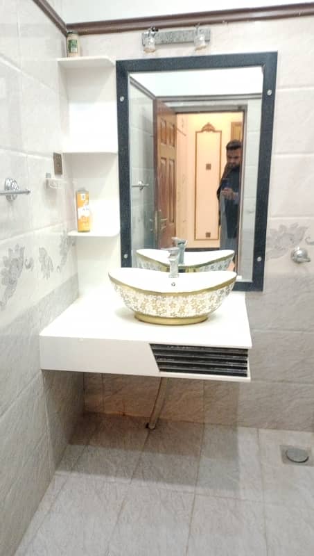 BEAUTIFUL PRIME LOCATION GROUND FLOOR FOR RENT IN CHAKLALA SCHEME KHAYABN TANVEER 8
