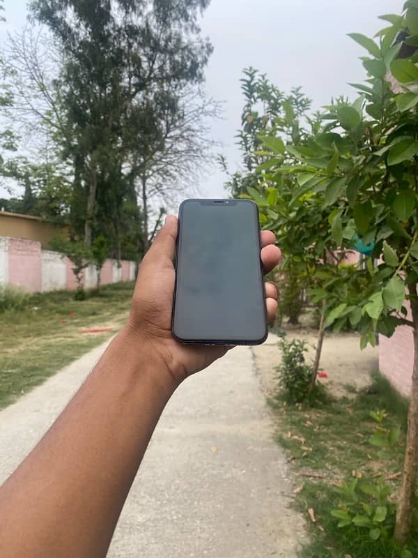 Iphone X 4