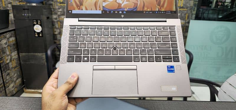 Hp Zbook Fire Fly 14 G8 Core i7 11th Generation 12