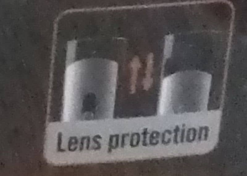 small hidden came 0
