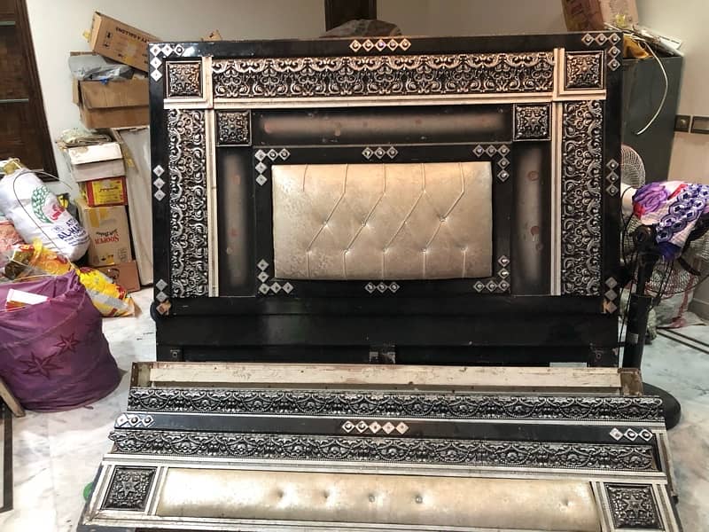 kind Size Bed Set with Dressing 0