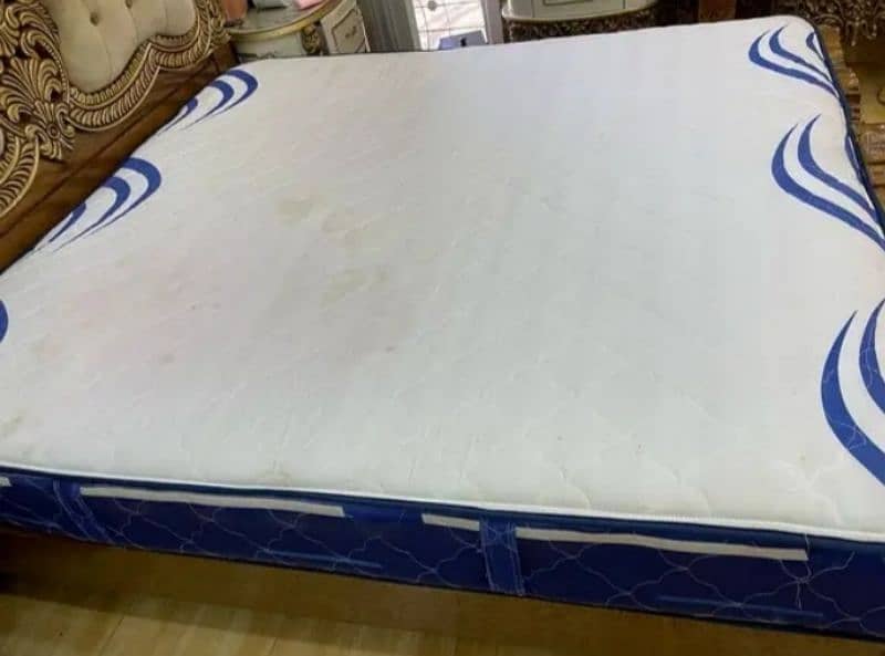 spring mattress like new 1
