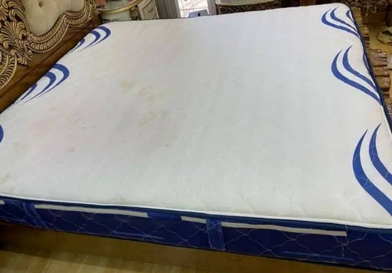 spring mattress like new 3