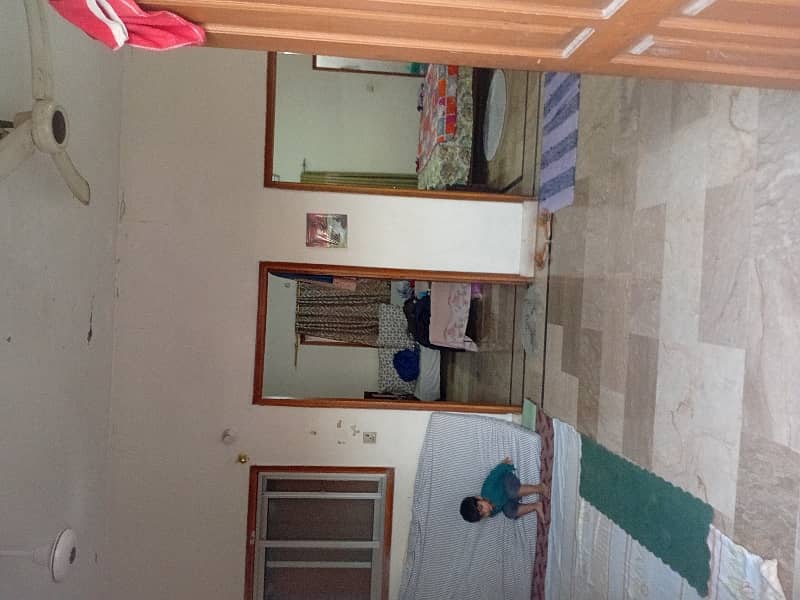 Ideal 600 Square Feet Upper Portion Available In Gulshan-e-Iqbal - Block 13-D2, Karachi 6
