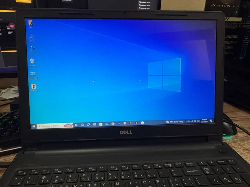 Dell Inspiron 15 - 3576 3