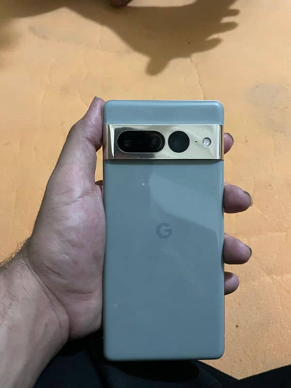 Google Pixel 7 Pro Just Slightly Used. 0