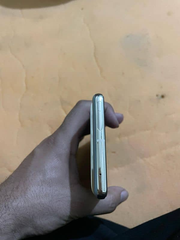 Google Pixel 7 Pro Just Slightly Used. 6
