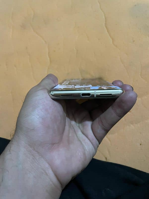 Google Pixel 7 Pro Just Slightly Used. 7