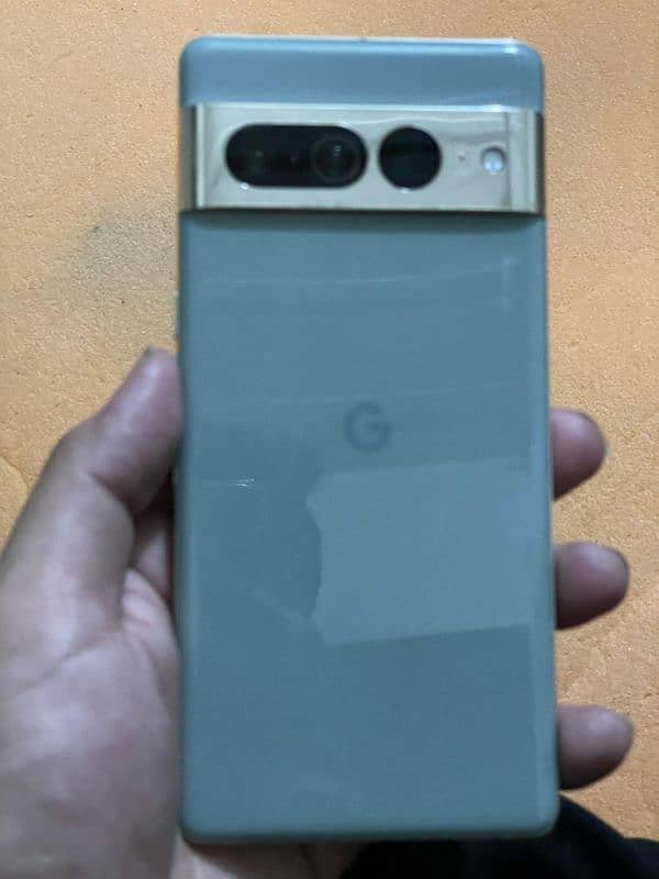 Google Pixel 7 Pro Just Slightly Used. 9
