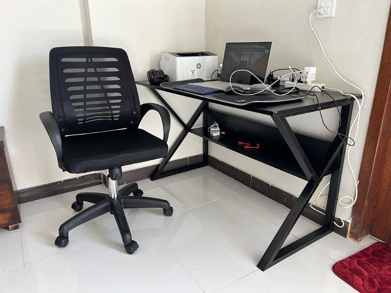 gaming table computer table office and writing table 2