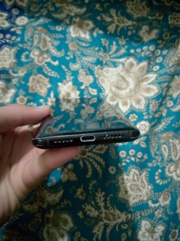 One plus 6t 8/128 memory, processor snapdragon 845 4
