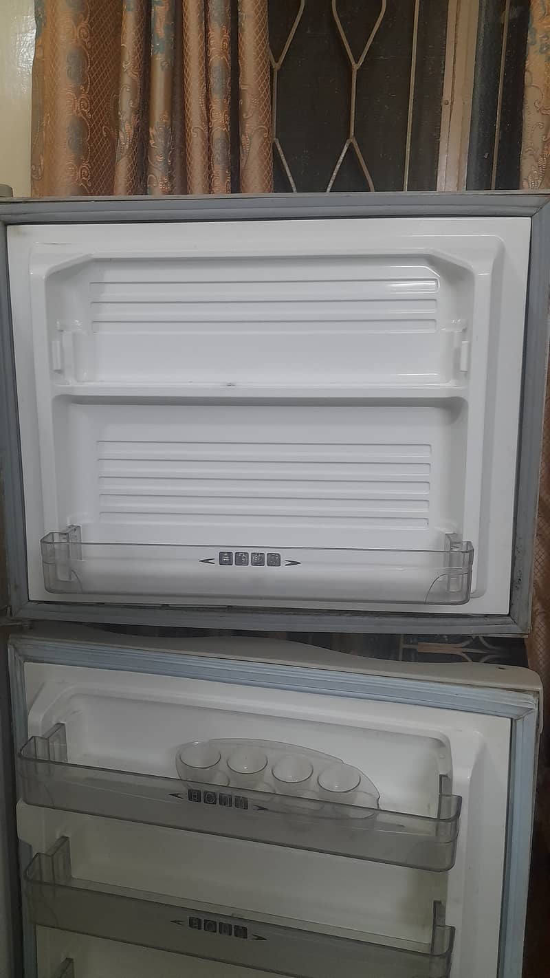 Dawlance Refrigerator for Sale Model 9170 WBD 2