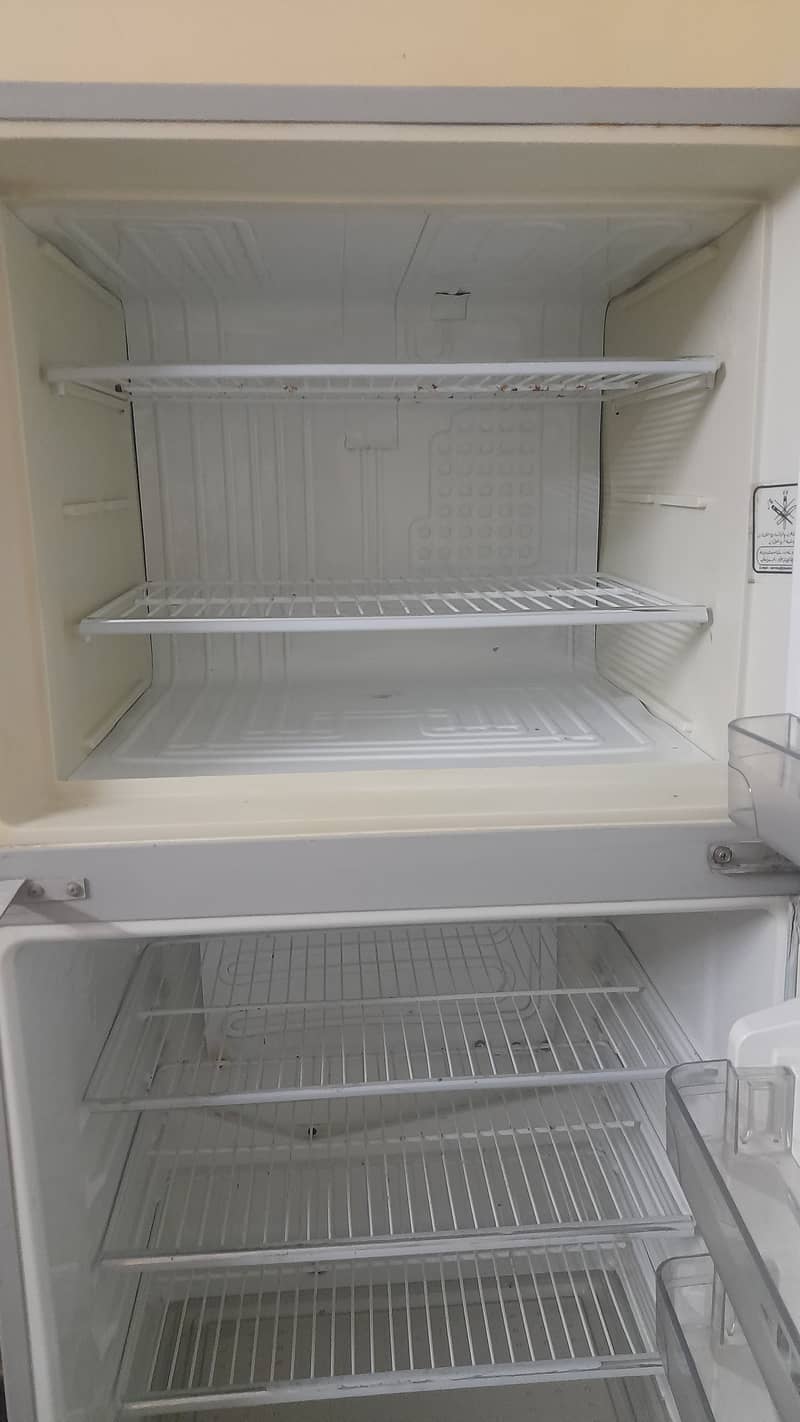 Dawlance Refrigerator for Sale Model 9170 WBD 3