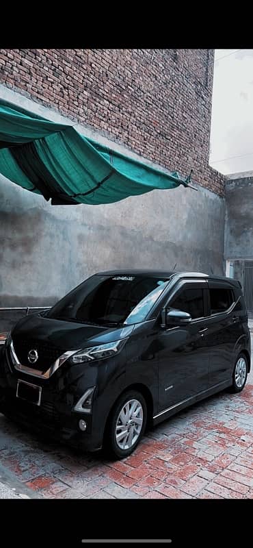 Nissan Dayz Highway Star pro pilot top of the line 2020/2023 0