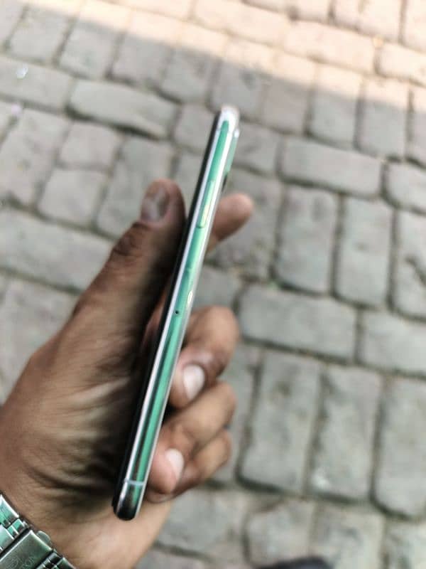 iphone x PTA approved 64gb led dot 5