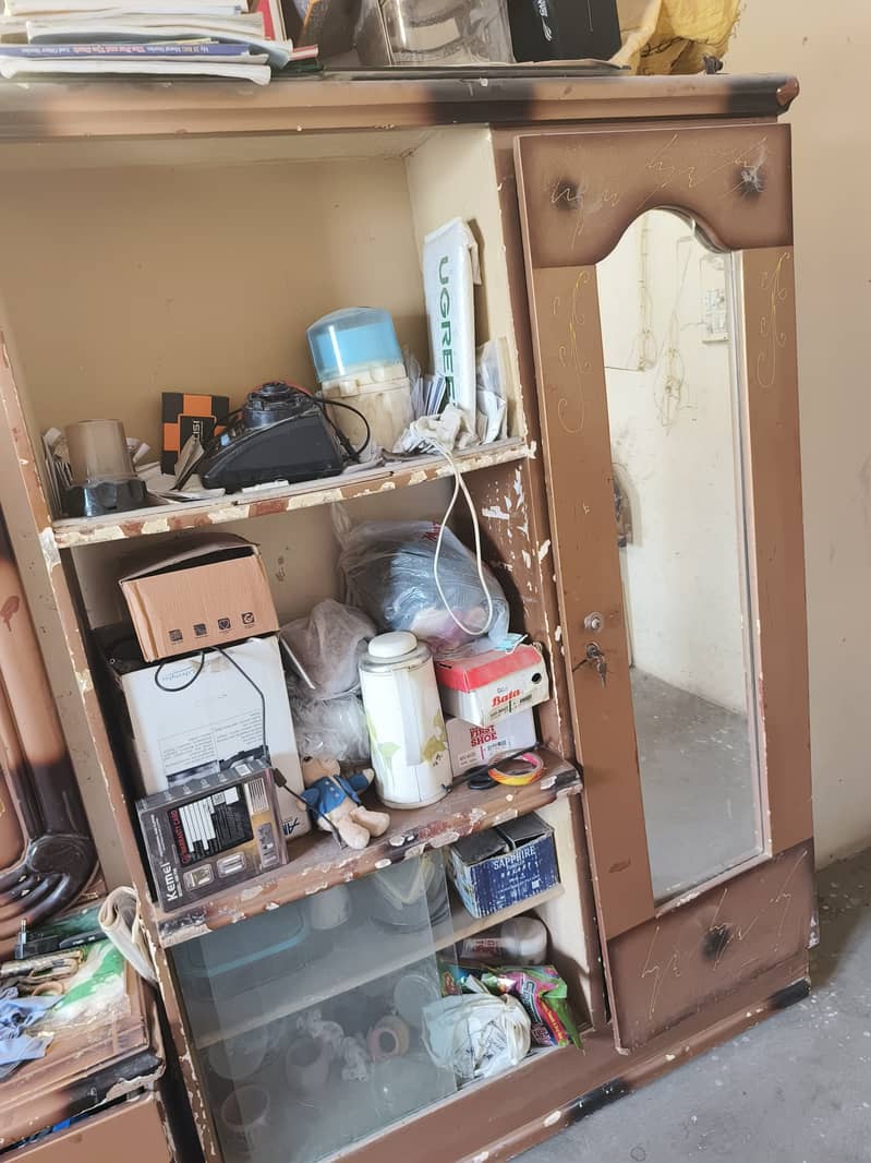 Bed set and wardrobe, dressing table, cupboard 4