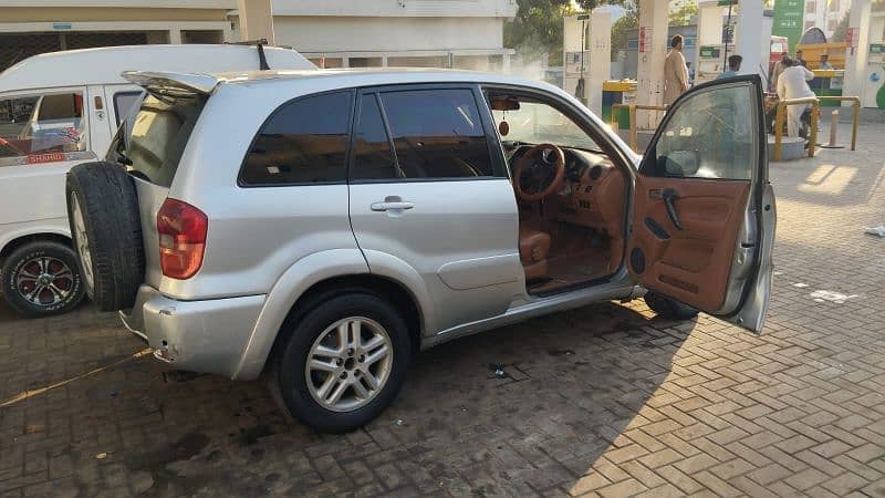 Toyota Rav4 2002-2006 - Imported 1