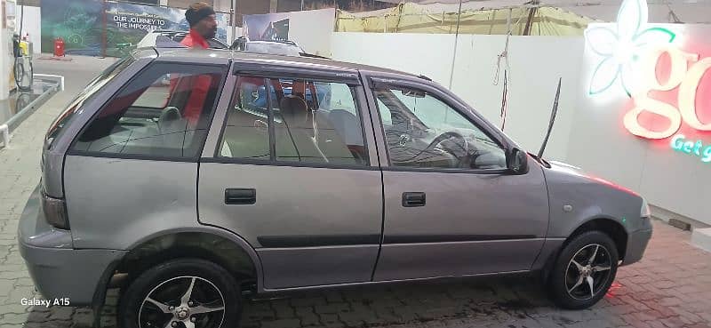 Suzuki Cultus VXR 2014 17