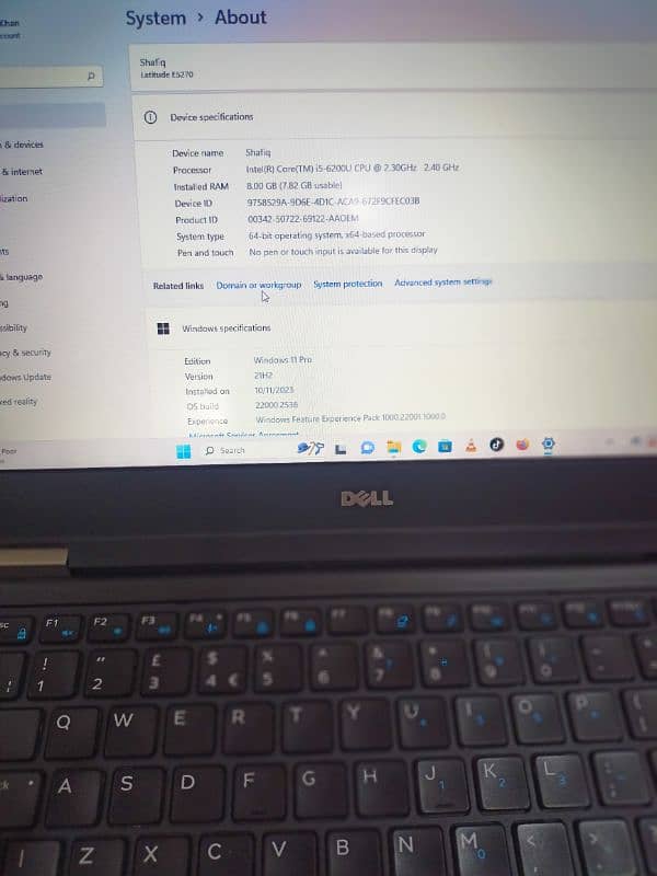 Dell Latitude E5270 cori5  lush condition 8gb Ram 128 ssd fast storage 0