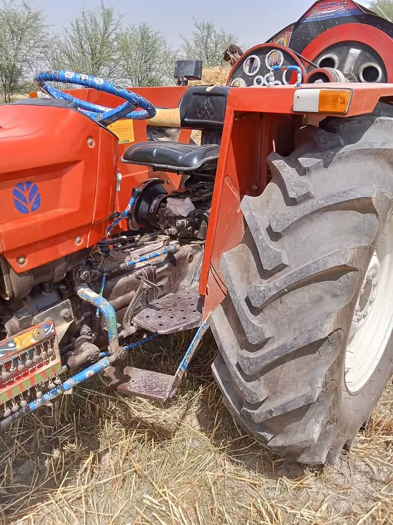 New Holland 640 Tractor Model 2023 7