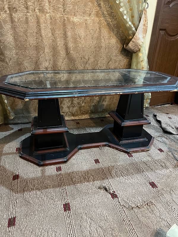 Center Table for Guests 2