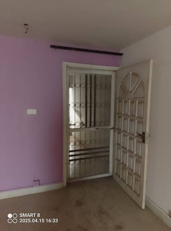 Basement + Ground +1st floor with chamber for Rent at Sunset Comm. St#1 DHA phase 4 KARACHI 8